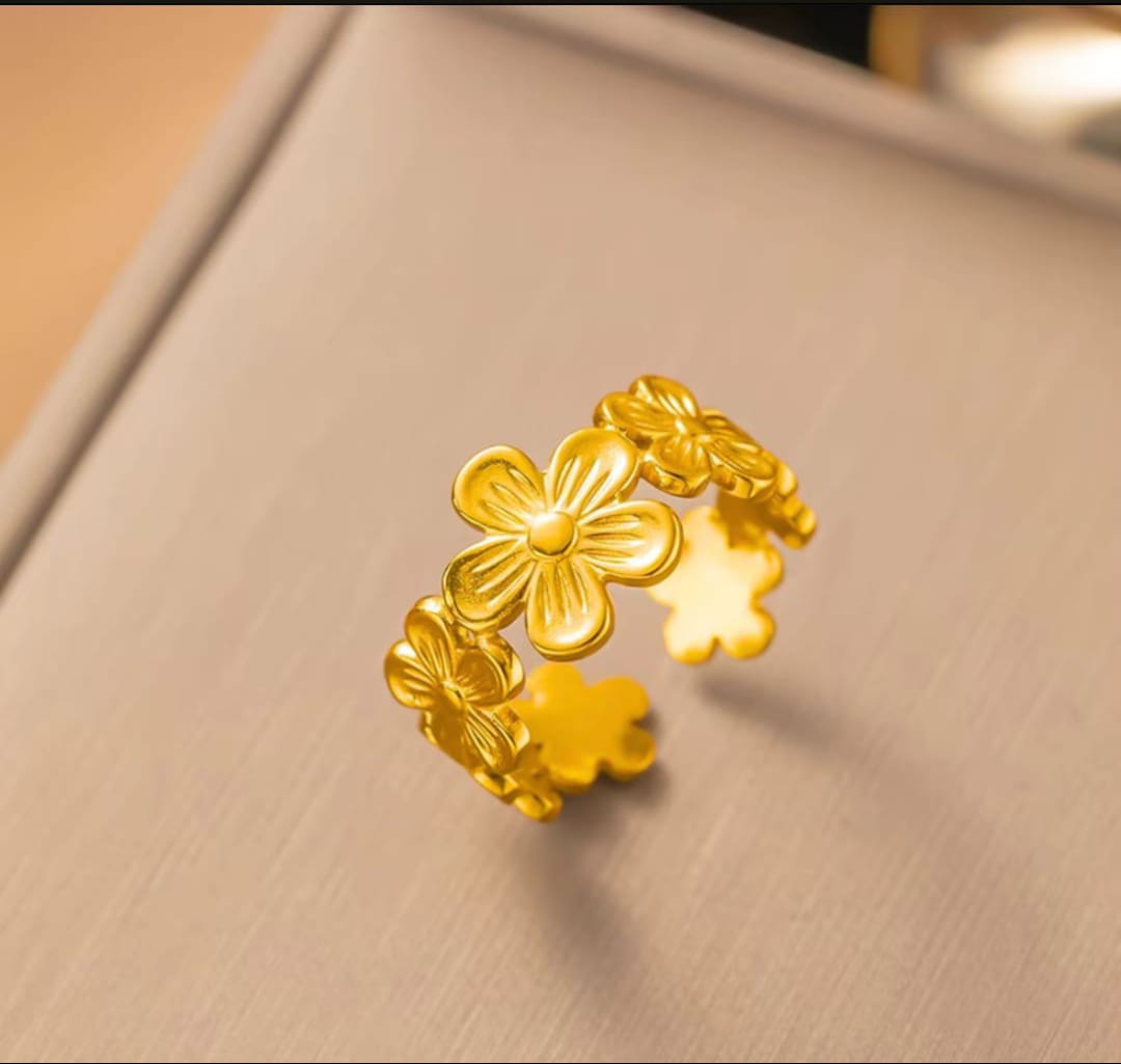 golden flower ring