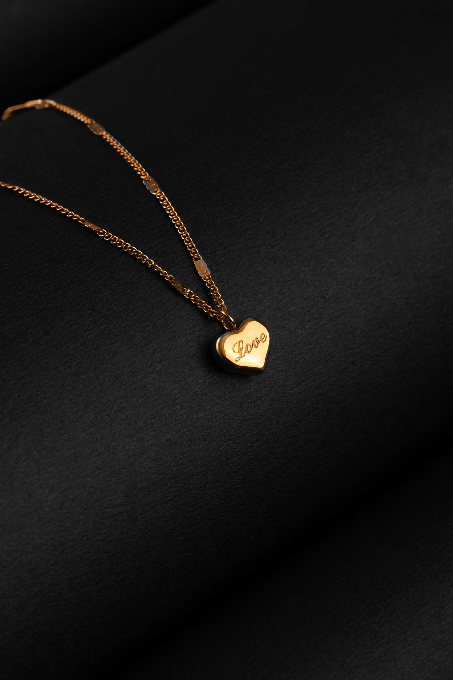 Heart pendent -anti tarnish